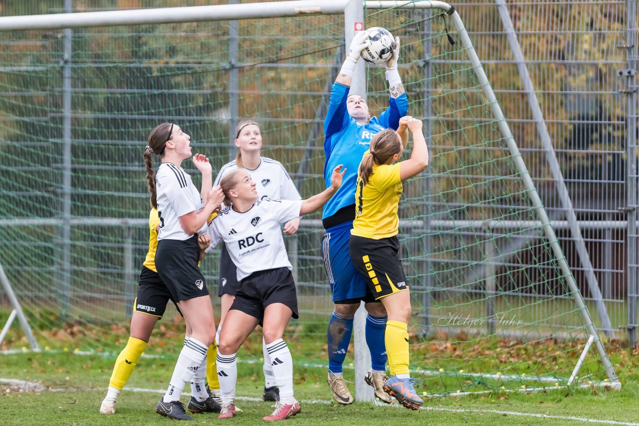 Bild 426 - F Merkur Hademarschen - SV Frisia 03 Risum Lindholm : Ergebnis: 0:1